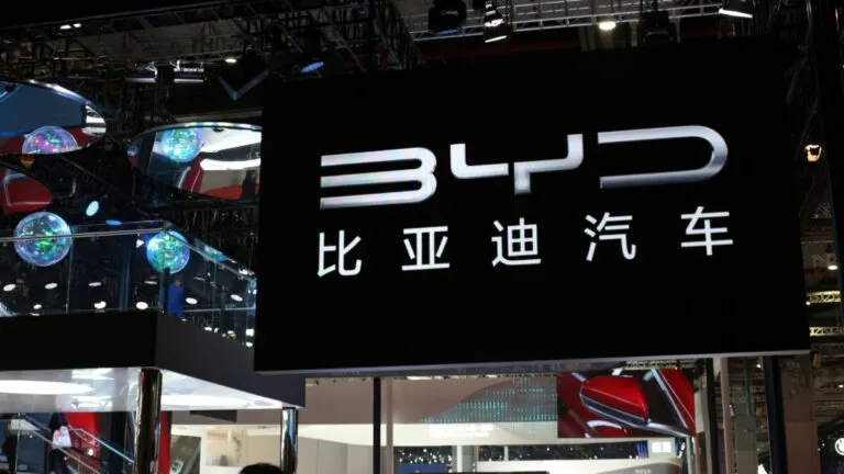 BYD consolida liderazgo en Europa superando a Tesla en ventas de autos eléctricos con fuerte crecimiento en el mercado
