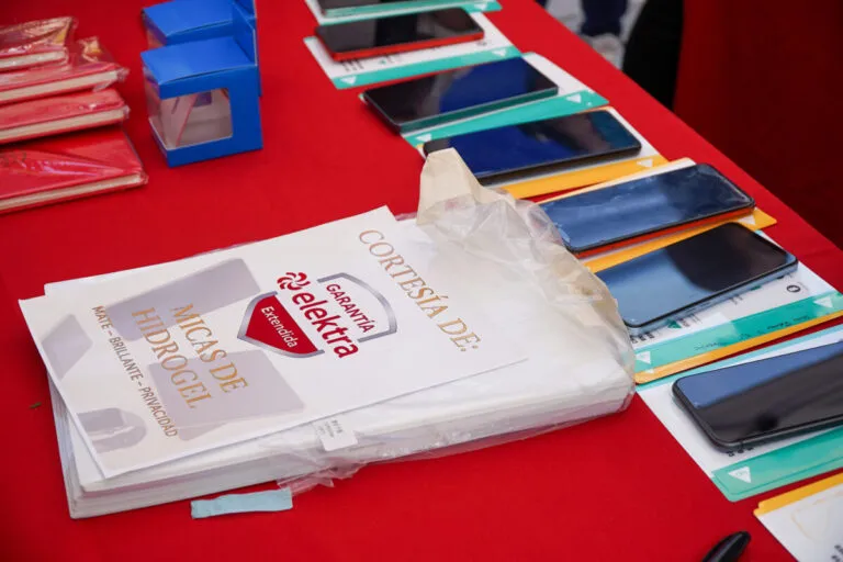 Elektra y Banco Azteca impulsan cultura y servicios en Chimalhuacán