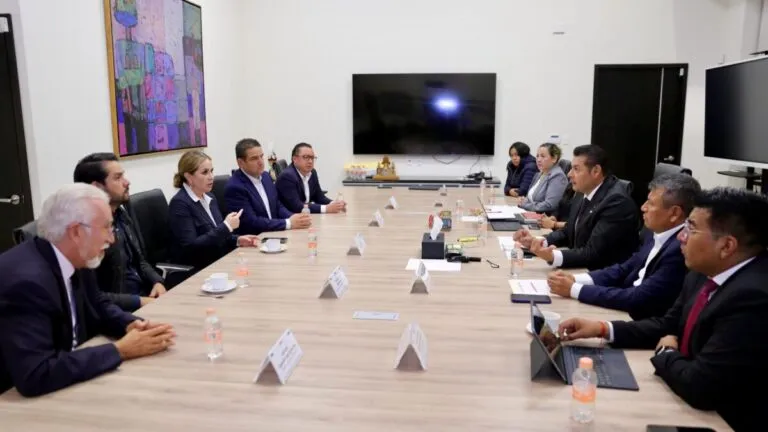 Empresarios y autoridades mexicanas sellan pacto social para seguridad e inversión privada