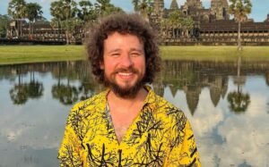 Luisito Comunica negocios y expansión empresarial con marcas como Gran Malo y Pillofon en México