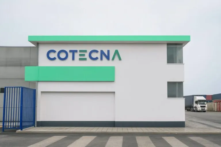 Fachada del nuevo laboratorio de Cotecna Perú en el Callao, especializado en inspección y análisis de exportaciones