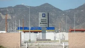 Contrato laboral de General Motors con aumentos salariales y medidas frente a automatización