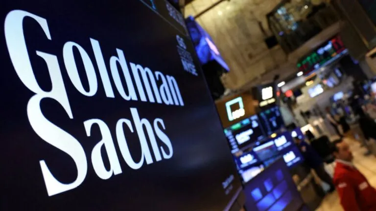 Visual corporativo sobre la estrategia de Goldman Sachs para ampliar su presencia en ETF dentro del mercado financiero global