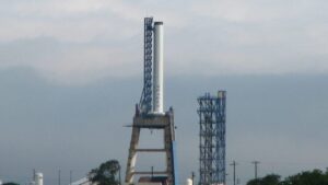Área industrial de SpaceX en Starbase bajo investigación por accidente con grúa en Texas