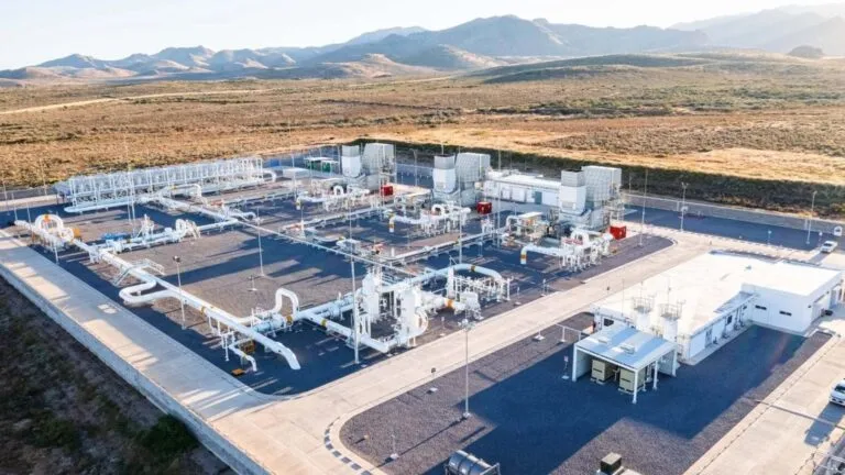 Esentia Energy amplía su red de gasoductos y estaciones de compresión en México