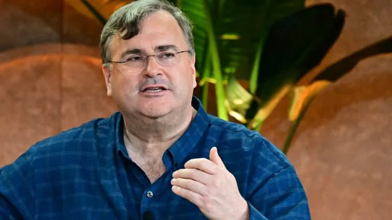 Reid Hoffman pide a líderes tecnológicos enfrentar a Trump y asumir postura pública