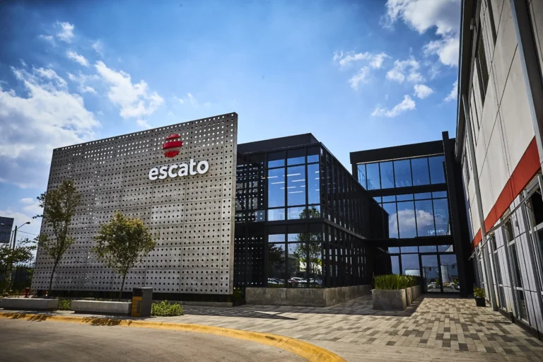 Escato impulsa competitividad con infraestructura industrial