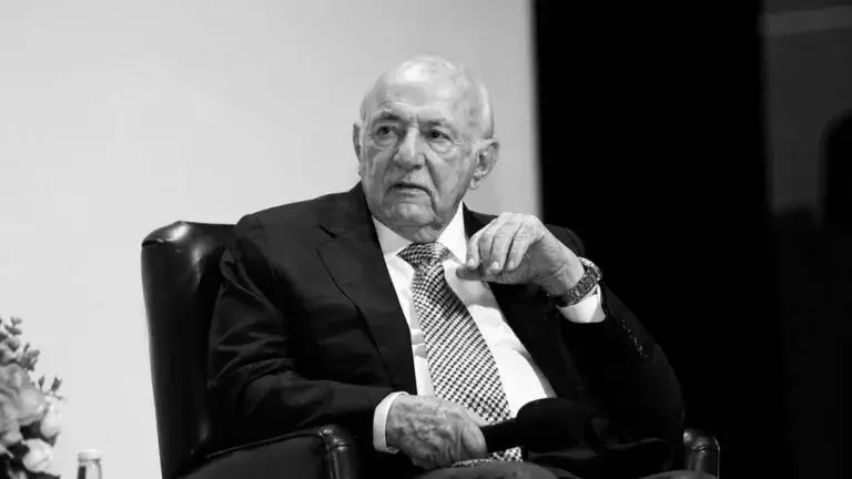 Alfredo Achar Tussie fundador de Comex y promotor de empleo en México