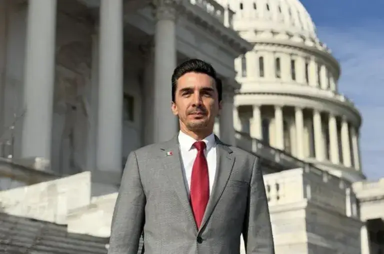 Alejandro Martínez Araiza y el nuevo modelo sindical empresarial.