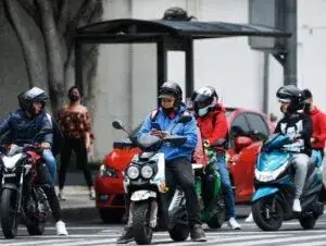 Motocicletas fortalecen la movilidad en México mediante transporte eficiente, ahorro de costos y nuevas oportunidades laborales