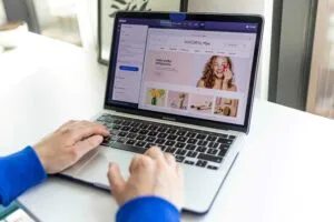 IA de Canva ayuda a pymes en México con inteligencia artificial y diseño digital para fortalecer su productividad.