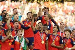 España campeón del mundo tras vencer a Argentina en la final del Mundial 2026.