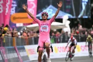 Marcas de Isaac del Toro registradas en México para bicicletas, bebidas y servicios deportivos.