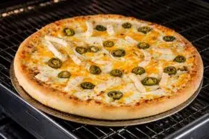 Vesuvio celebra 12 años en México con quesos artesanales durante la Expo Pizza y Pasta en Ciudad de México.