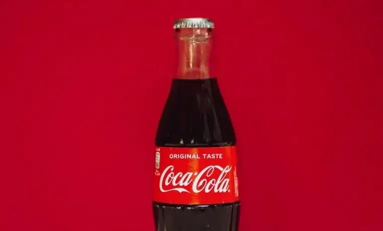 Coca-Cola en México cumple 100 años con una amplia red de distribución, plantas e inversión empresarial