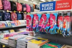 Útiles escolares chinos presionan al comercio mexicano durante el regreso a clases