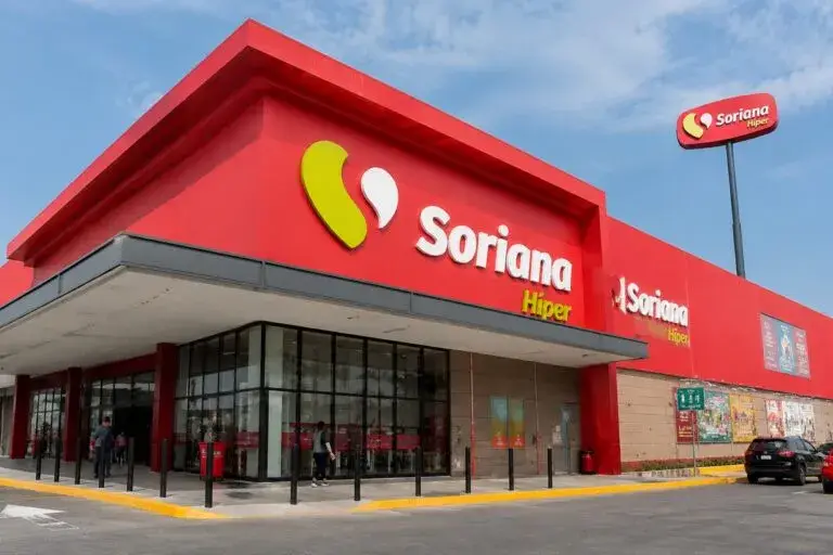 Soriana cerrará tiendas y reorganizará espacios en México mientras impulsa servicios financieros y eficiencia