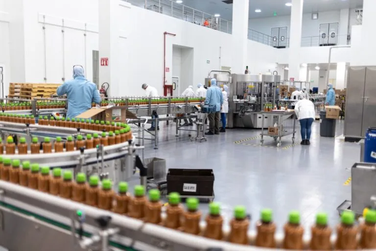 Nueva planta de Tajín en Jalisco incorporará tecnología de vapor para mejorar el procesamiento y sanitización de chile.