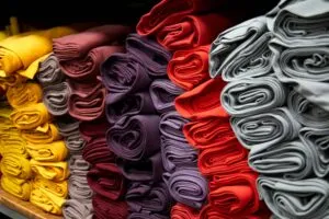 México elimina permisos automáticos para importar textiles y modifica trámites para empresas y negocios del sector.