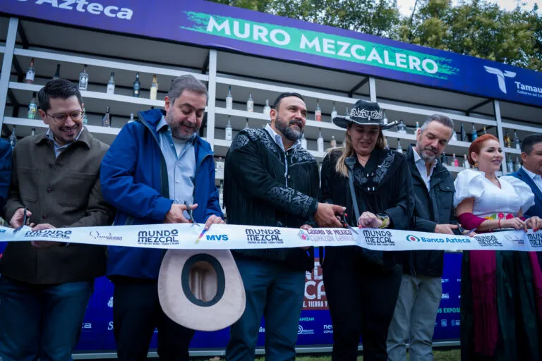 Mundo Mezcal y Banco Azteca promueven la sustentabilidad en Campo Marte